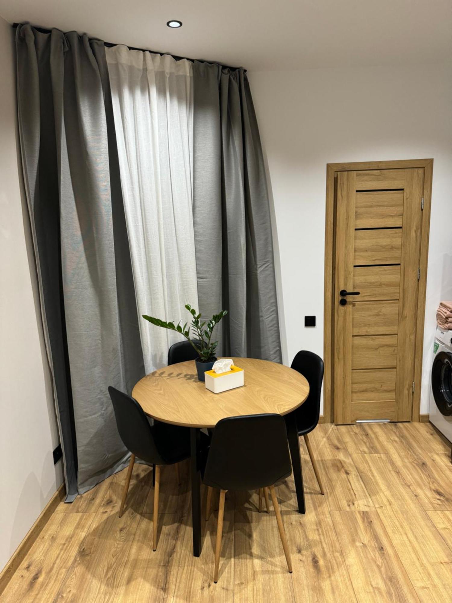Amadeus - 3 Sleep Room - Parking On Street Κατοβίτσε Εξωτερικό φωτογραφία